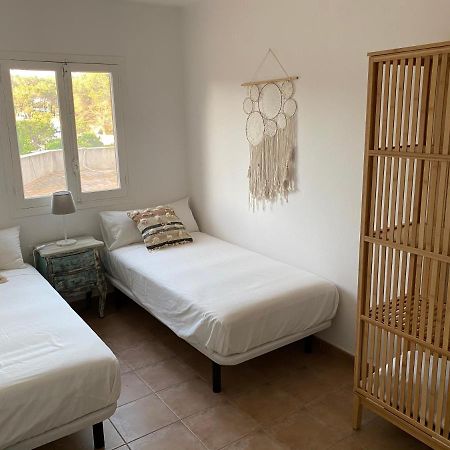 Bella Paula Apartment Es Pujols Exterior photo